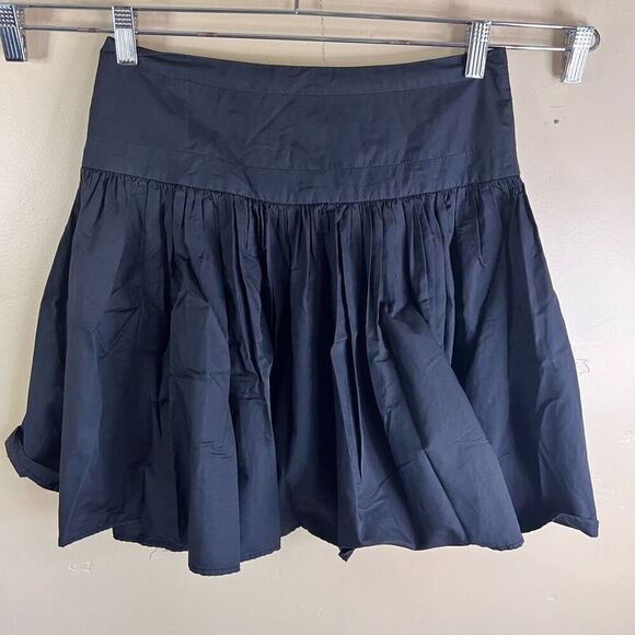 French‎ Connection Womens Pleated Black Skirt Size 6 Classic Staple Career Wear - Picture 1 of 4
